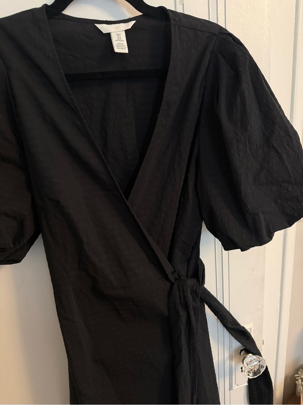 H&M Black Wrap Midi Dress with Puff Sleeves - true medium - Picture 2 of 5
